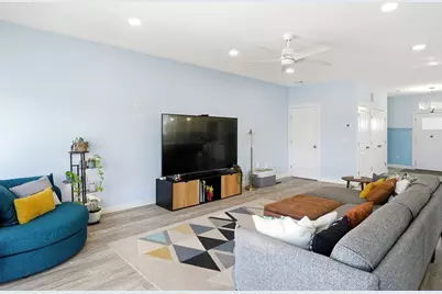 86 Ocean View Ave, Swansea, MA 02777 - Photo 18