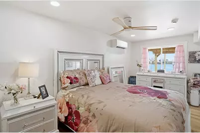 86 Ocean View Ave, Swansea, MA 02777 - Photo 36