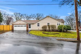 280 Forest Ave, Swampscott, MA 01907 - Photo 2