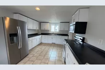 14 Arcadia #A, Revere, MA 02151 - Photo 2