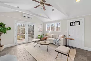 53 Oakland St, Dedham, MA 02026 - Photo 10