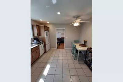 24 French #24, Watertown, MA 02472 - Photo 4