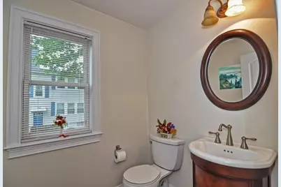 41 Webber St #1, Malden, MA 02148 - Photo 6