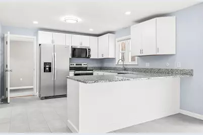 92 Ursula St, Lowell, MA 01854 - Photo 12