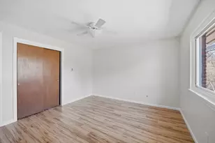 74 Barrett St, Northampton, MA 01060 - Photo 12