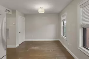 135 Havre, Boston, MA 02128 - Photo 6