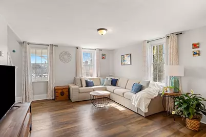 39 Chestnut St, Peabody, MA 01960 - Photo 6