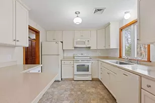 62 Continental Dr, Harwich, MA 02645 - Photo 18