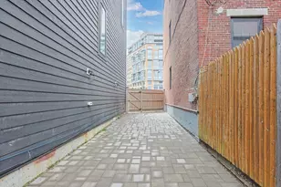 43 Stillman St, Boston, MA 02113 - Photo 1