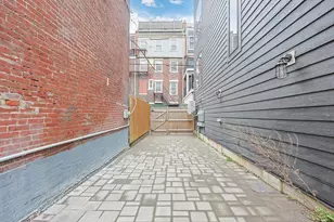 43 Stillman St, Boston, MA 02113 - Photo 38