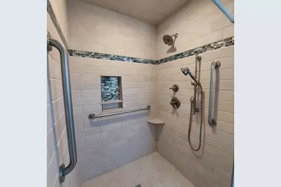 1 Victoria Drive #22, Leicester, MA 01542 - Photo 20