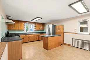 380 Cross St, Winchester, MA 01890 - Photo 16