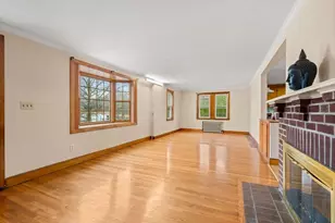 380 Cross St, Winchester, MA 01890 - Photo 10