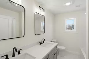 2 Valley Run Dr, Attleboro, MA 02703 - Photo 30