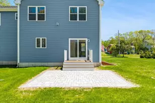 12 Valley Run Dr, Attleboro, MA 02703 - Photo 6