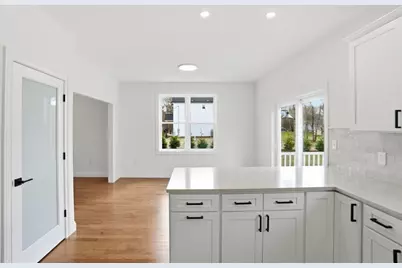 12 Valley Run Dr, Attleboro, MA 02703 - Photo 6