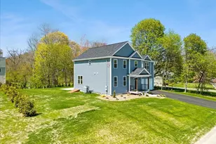 12 Valley Run Dr, Attleboro, MA 02703 - Photo 4