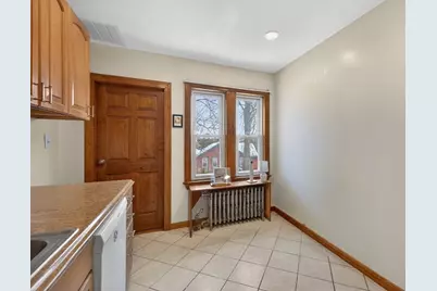 27 S Crescent Circuit, Boston, MA 02135 - Photo 10