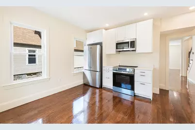 2-4 Brechin Ter, Andover, MA 01810 - Photo 10