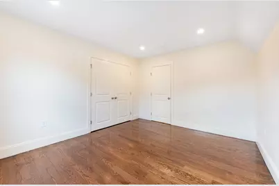 2-4 Brechin Ter, Andover, MA 01810 - Photo 18
