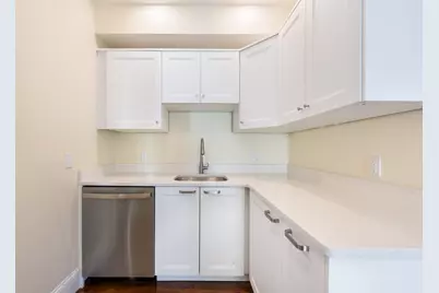 2-4 Brechin Ter, Andover, MA 01810 - Photo 12