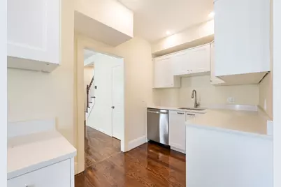 2-4 Brechin Ter, Andover, MA 01810 - Photo 8