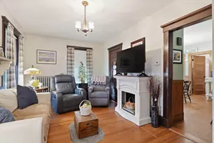 24 Fairview Ave, Swampscott, MA 01907 - Photo 4