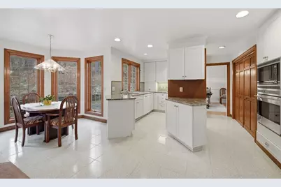 41 Ashton Ln, South Hadley, MA 01075 - Photo 12