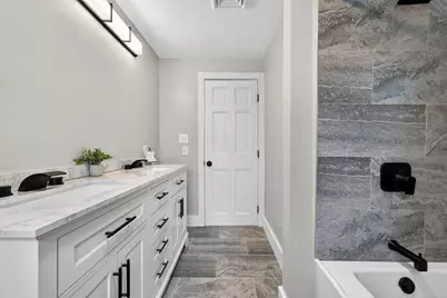 296 Chace St, Clinton, MA 01510 - Photo 14