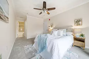 215 Harvard St, Medford, MA 02155 - Photo 16