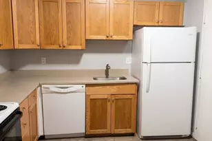 302 Boston Post Rd E, Marlborough, MA 01752 - Photo 4