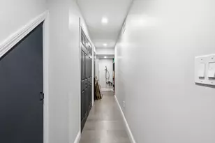 20 Oak Hill Rd, Saugus, MA 01906 - Photo 28