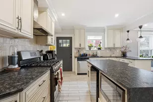 20 Oak Hill Rd, Saugus, MA 01906 - Photo 10