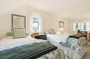 35 Camelot Ct, Stoughton, MA 02072 - Photo 24