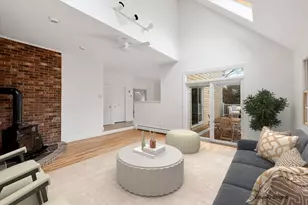 8 Smithfield Pl, Dartmouth, MA 02748 - Photo 8