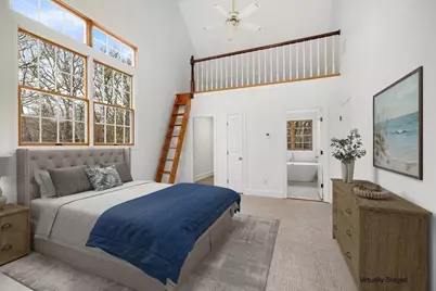 8 Smithfield Place, Dartmouth, MA 02748 - Photo 18