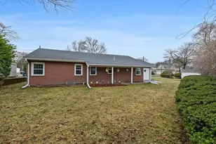 14 Schofield Dr, Newton, MA 02460 - Photo 6