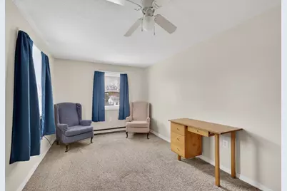 22 Connecticut Ave, Middletown, RI 02842 - Photo 18