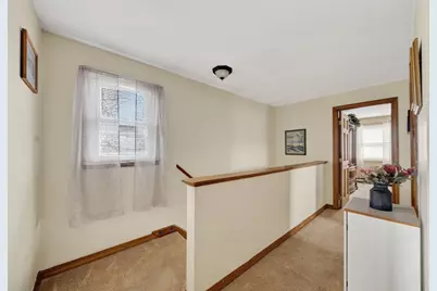 22 Connecticut Ave, Middletown, RI 02842 - Photo 16