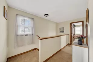 22 Connecticut Ave, Middletown, RI 02842 - Photo 16