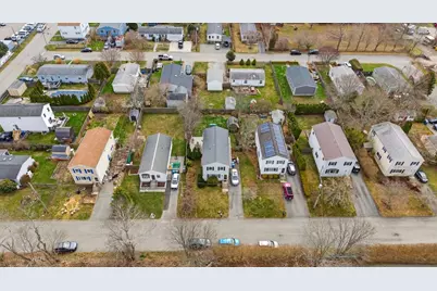 22 Connecticut Ave, Middletown, RI 02842 - Photo 36