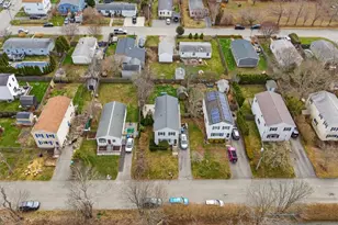 22 Connecticut Ave, Middletown, RI 02842 - Photo 36