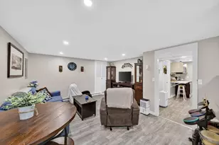 22 Connecticut Ave, Middletown, RI 02842 - Photo 22