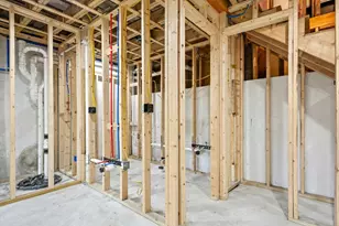 8 Pine St, Boston, MA 02136 - Photo 12