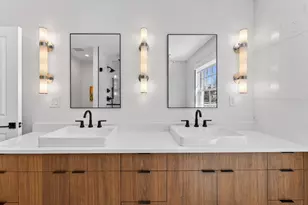 377 Walnut St, Newton, MA 02460 - Photo 20