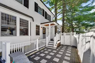 377 Walnut St, Newton, MA 02460 - Photo 4