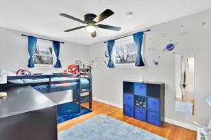 134 Newhouse St, Springfield, MA 01118 - Photo 22