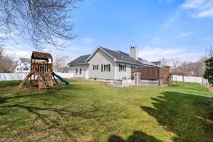 11 Broadmeadow Ln, Abington, MA 02351 - Photo 36