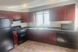 24 Watts St, Malden, MA 02148 - Photo 22