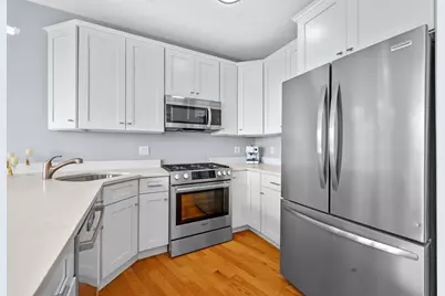 172 Kimball Ave #3B, Revere, MA 02151 - Photo 8